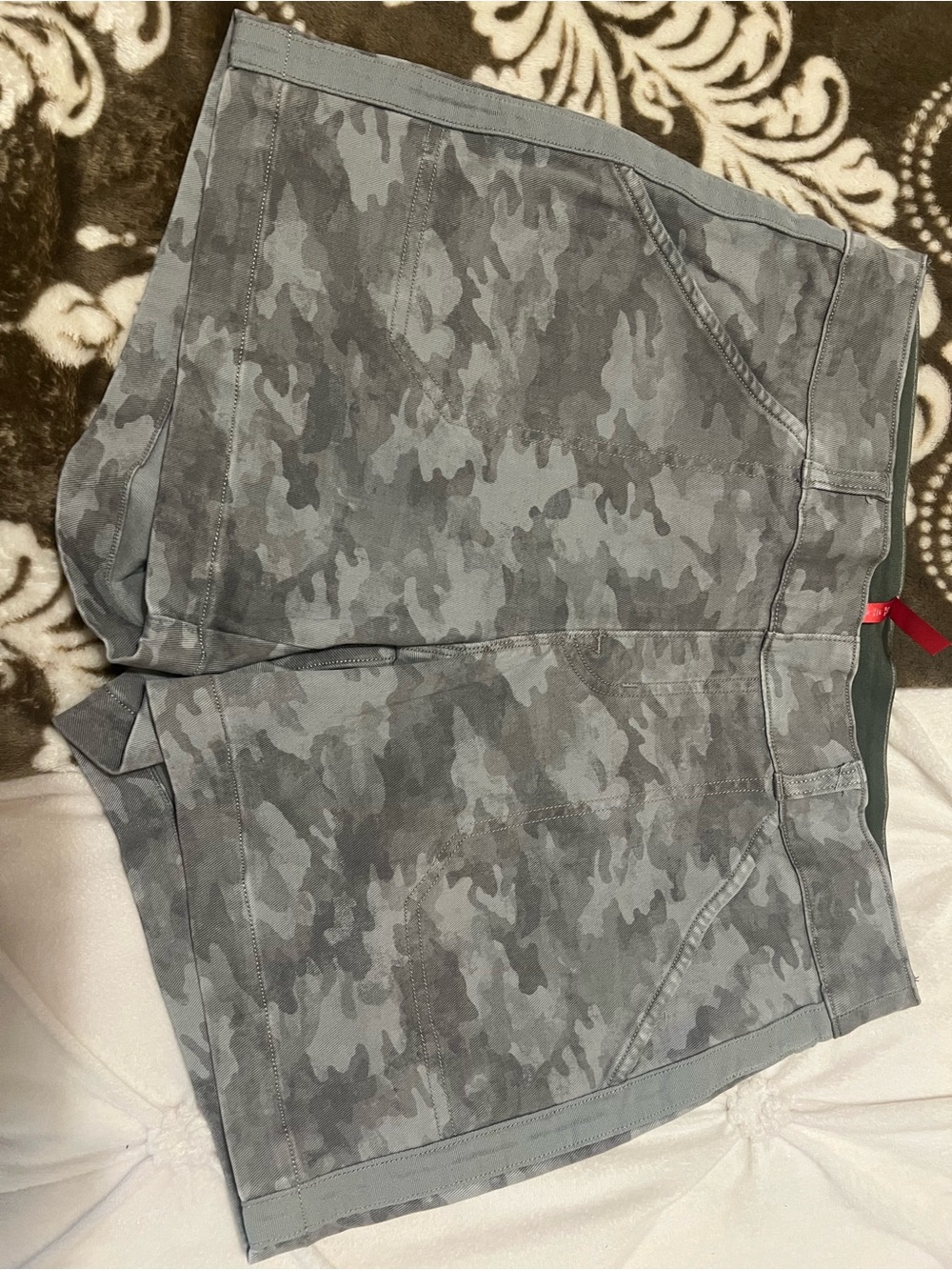 Spanx Gray Camouflage Casual Shorts
